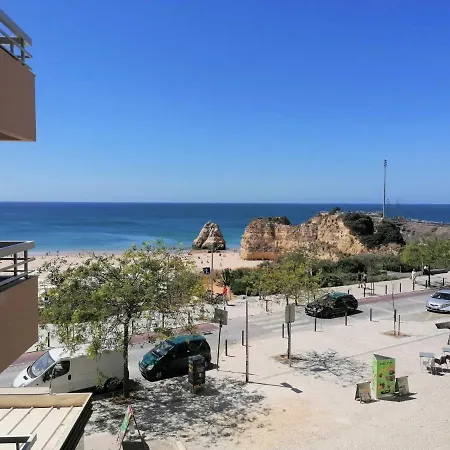 Modern Flat With Sea View And Direct Access Apartmán *