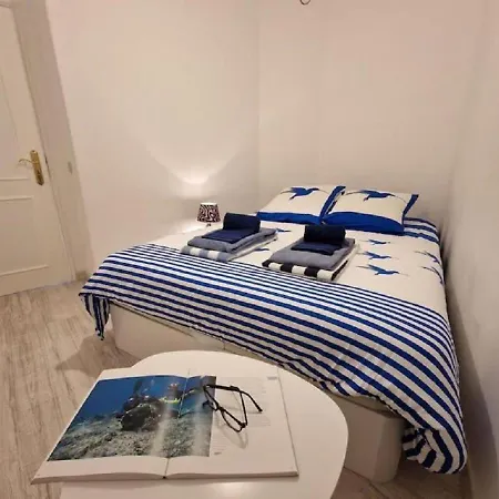 Modern Flat With Sea View And Direct Access بورتيماو