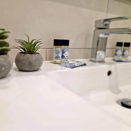 Modern Flat With Sea View And Direct Access 아파트 포티마오