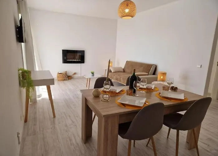 Apartment Modern Flat With Sea View And Direct Access *