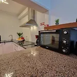 Lejlighed Modern Flat With Sea View And Direct Access Portimão