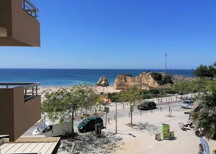 Modern Flat With Sea View And Direct Access Appartamento *